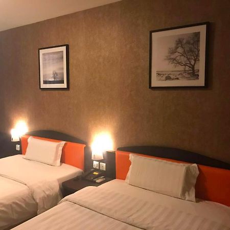 7Days Inn West Liaoyang Road Carrefour Qingdao Dış mekan fotoğraf