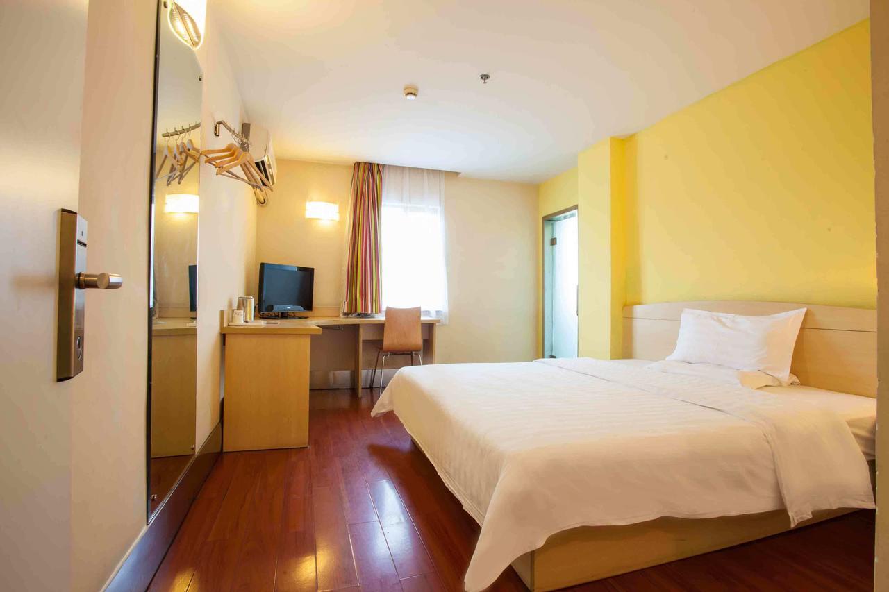7Days Inn West Liaoyang Road Carrefour Qingdao Dış mekan fotoğraf
