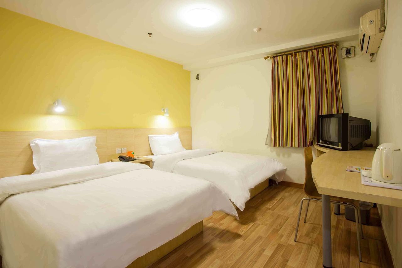 7Days Inn West Liaoyang Road Carrefour Qingdao Dış mekan fotoğraf