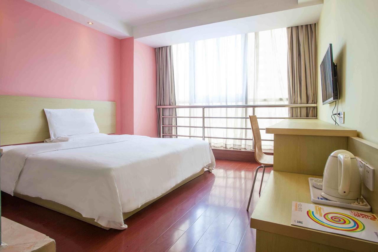 7Days Inn West Liaoyang Road Carrefour Qingdao Dış mekan fotoğraf