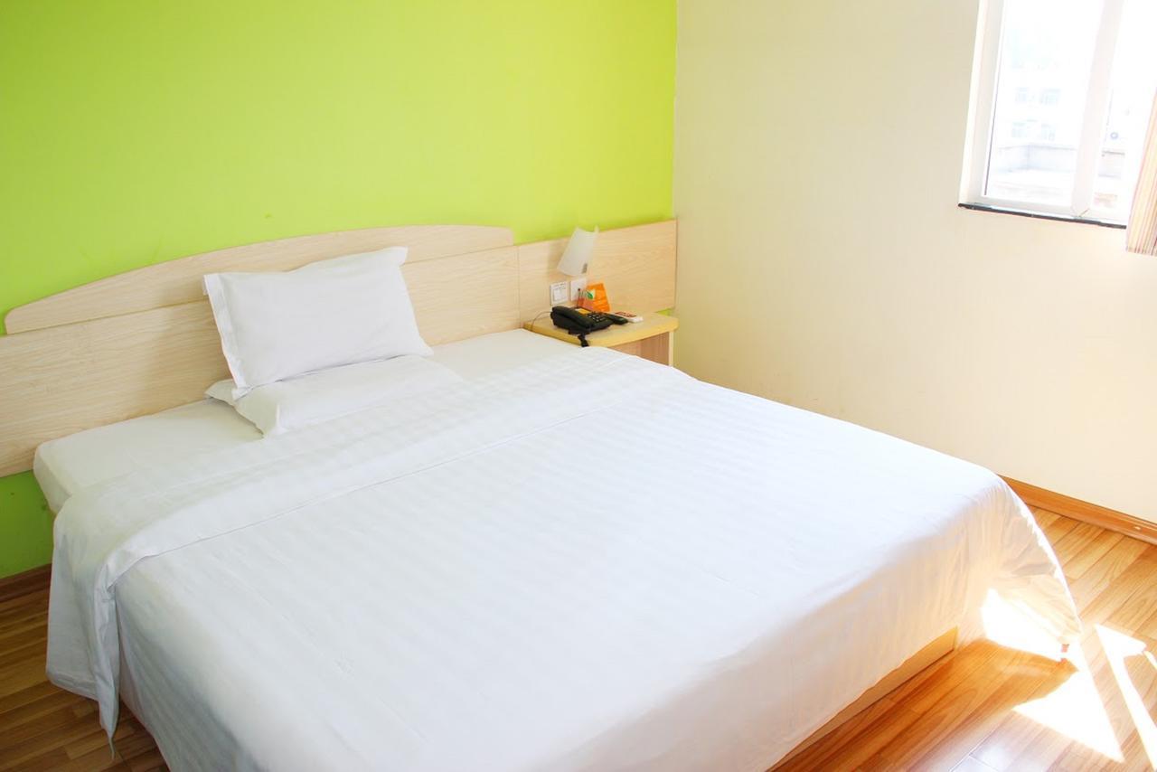 7Days Inn West Liaoyang Road Carrefour Qingdao Dış mekan fotoğraf